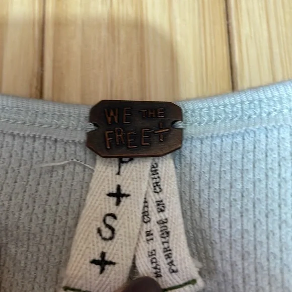We The Free knit top size S. Light green with wristband accents. - Picture 5 of 7